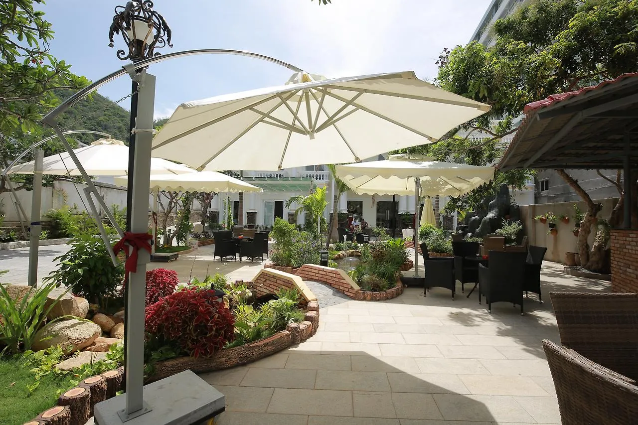 Laura Motel Vũng Tàu Hotel